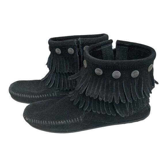 Minnetonka Double Fringe Boots with Silver Tone Stud Accent Size 6.5‎ - Picture 3 of 8